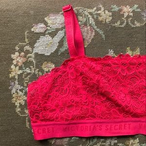 Red Victoria’s Secret Lace Bandeau Bralette with Clasp